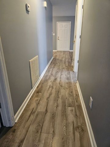 1257 Parkway Pl Apt G, Clarksville, TN 37042