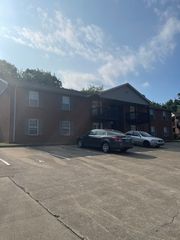 1257 Parkway Pl Apt G, Clarksville, TN 37042