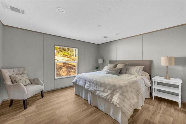 940 Essic Road, Ball Ground, GA 30107