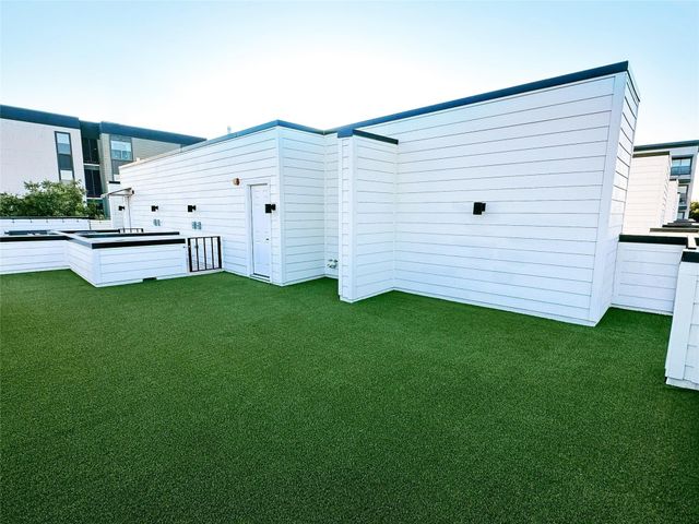 2633 Reagan Street 201, Dallas, TX 75219