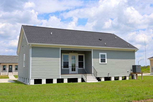 612 Jean Charles Boulevard, Gray, LA 70359