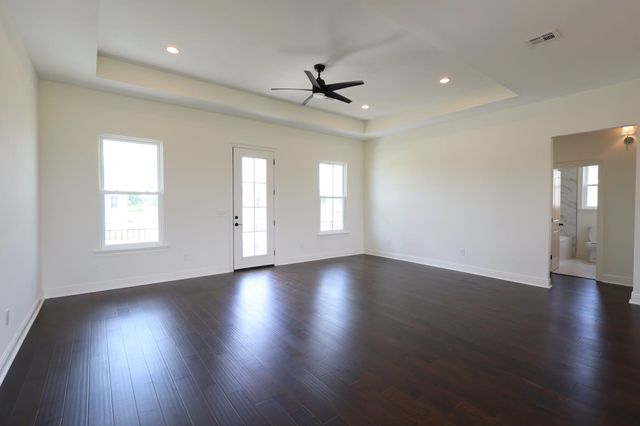 612 Jean Charles Boulevard, Gray, LA 70359