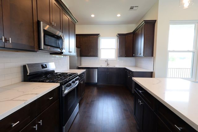 612 Jean Charles Boulevard, Gray, LA 70359