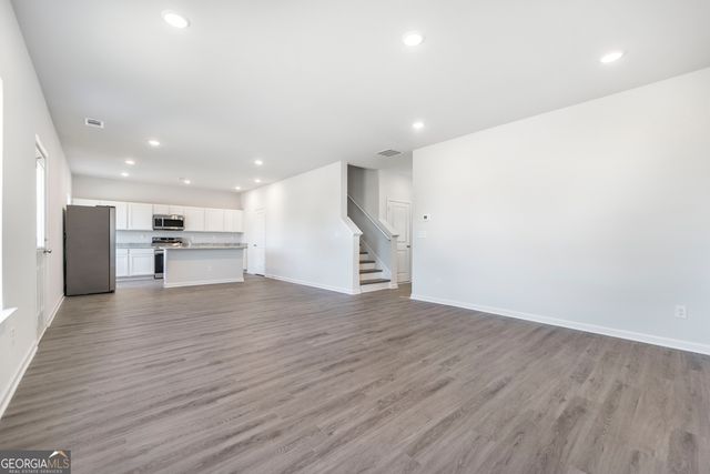 126 Monroe Court, Byron, GA 31008