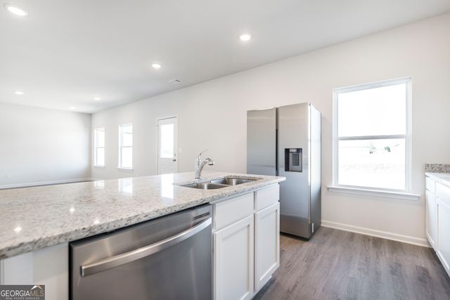 126 Monroe Court, Byron, GA 31008