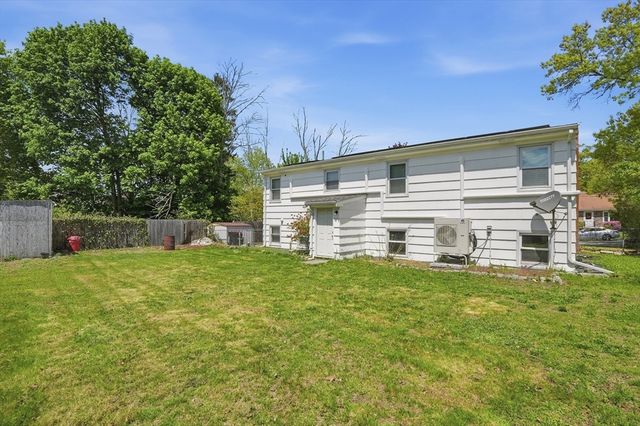65 Albert Street, Brockton, MA 02302
