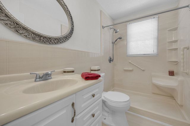 7416 Gravely Court, Spartanburg, SC 29303