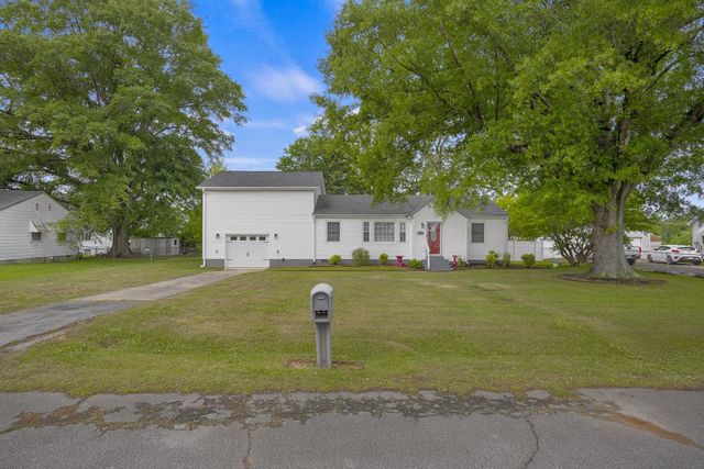7416 Gravely Court, Spartanburg, SC 29303