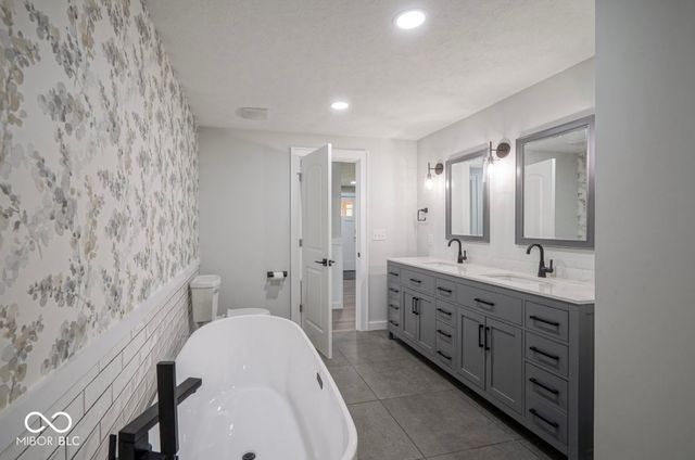 1737 W 1000 N, Alexandria, IN 46001