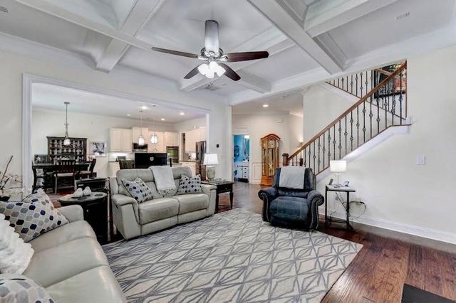 7220 Winthrop Road, Alpharetta, GA 30005
