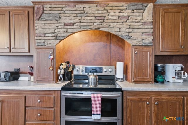 164 County Road 4450, Kempner, TX 76539