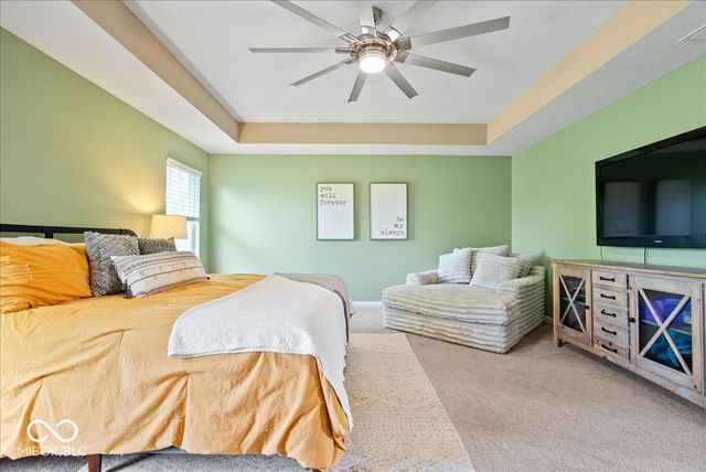 220 Dovetree Drive, Avon, IN 46122