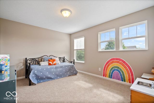 220 Dovetree Drive, Avon, IN 46122