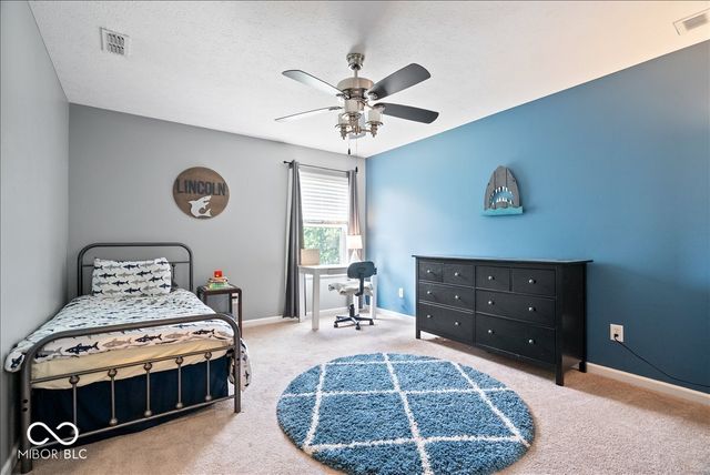220 Dovetree Drive, Avon, IN 46122