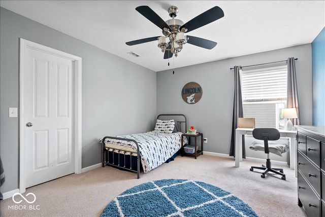 220 Dovetree Drive, Avon, IN 46122