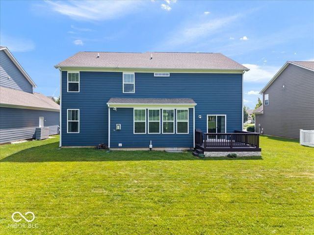 220 Dovetree Drive, Avon, IN 46122