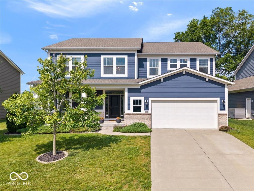 220 Dovetree Drive, Avon, IN 46122