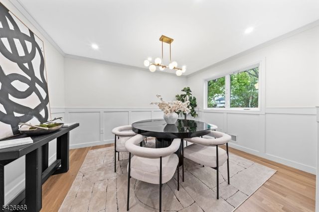 75 Katherine Ave, Clifton City, NJ 07012