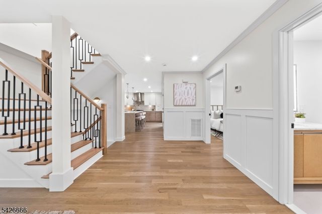 75 Katherine Ave, Clifton City, NJ 07012