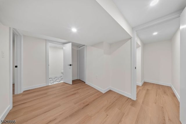 75 Katherine Ave, Clifton City, NJ 07012