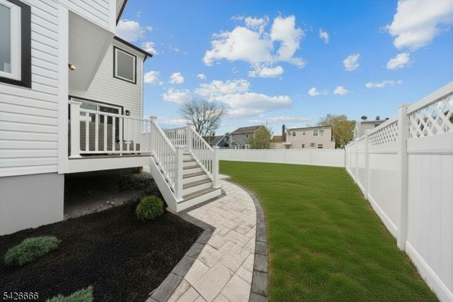 75 Katherine Ave, Clifton City, NJ 07012