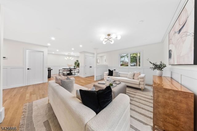 75 Katherine Ave, Clifton City, NJ 07012