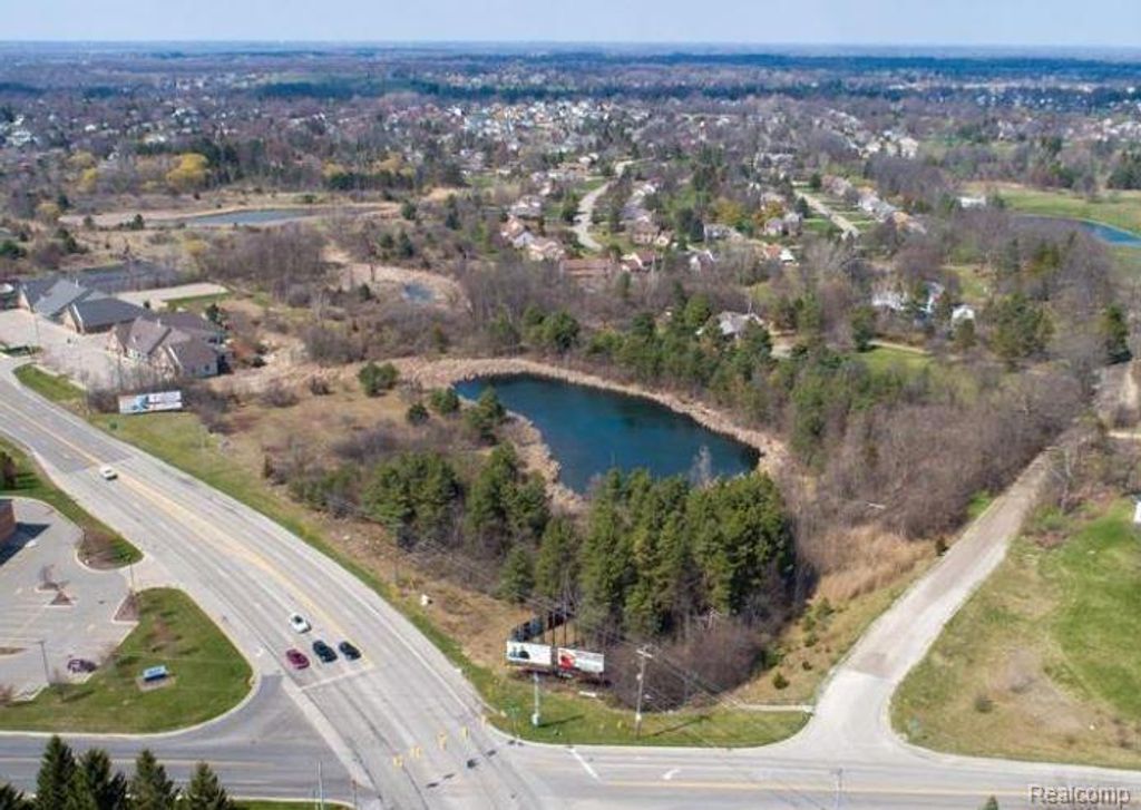 Vac S Saginaw Street, Grand Blanc, MI 48439