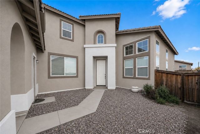 11958 Russell Court, Victorville, CA 92392