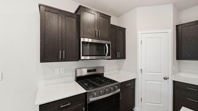 21237 SE Pelee Drive, Bend, OR 97702