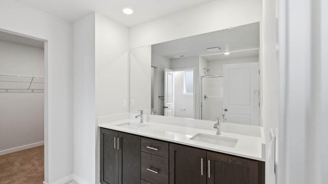 21237 SE Pelee Drive, Bend, OR 97702