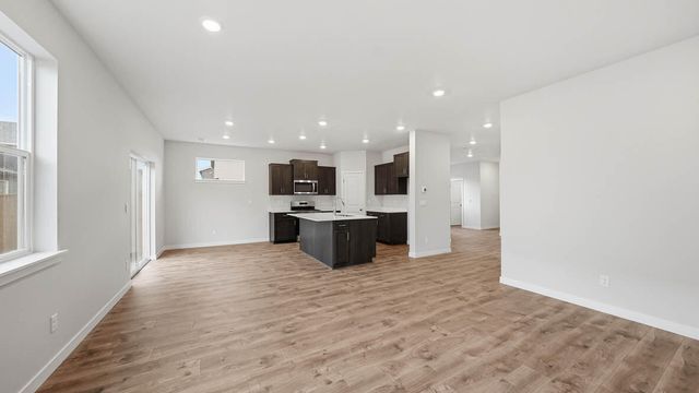 21237 SE Pelee Drive, Bend, OR 97702