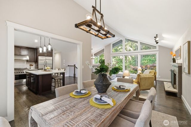23004 NE 64th Street, Redmond, WA 98053