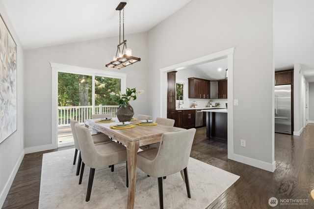 23004 NE 64th Street, Redmond, WA 98053