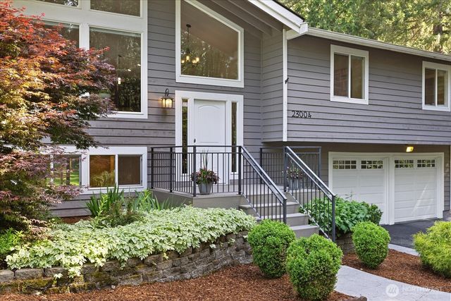 23004 NE 64th Street, Redmond, WA 98053