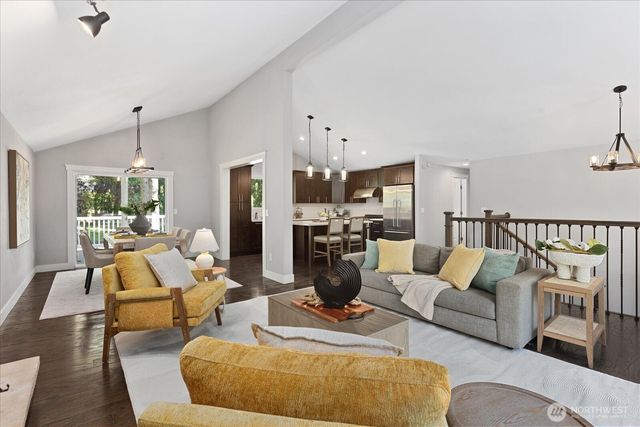 23004 NE 64th Street, Redmond, WA 98053