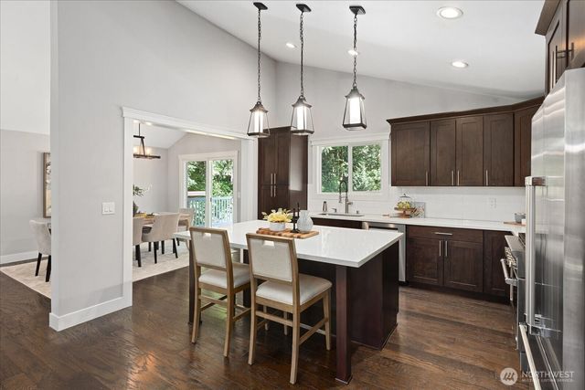 23004 NE 64th Street, Redmond, WA 98053