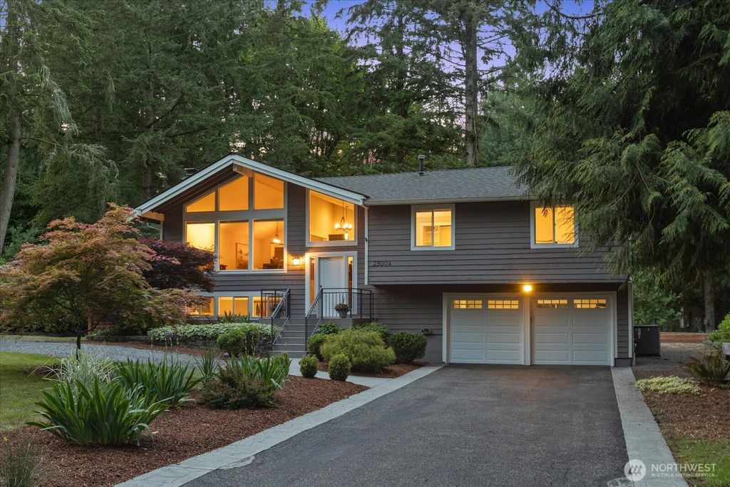 23004 NE 64th Street, Redmond, WA 98053