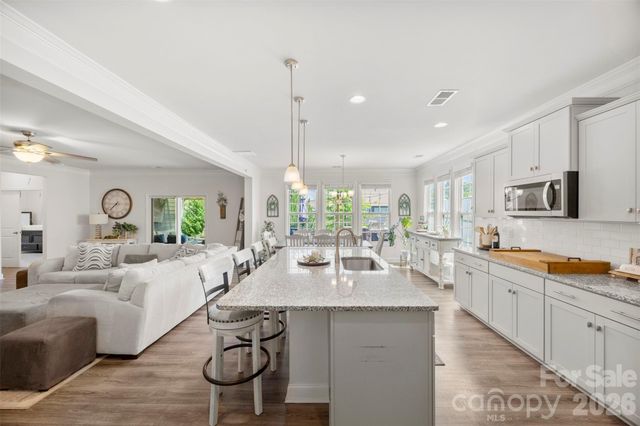 2128 Lapalma Trace, Lake Wylie, SC 29710