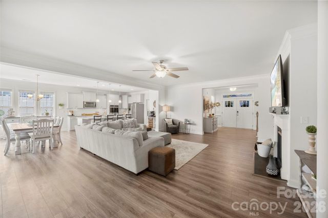 2128 Lapalma Trace, Lake Wylie, SC 29710