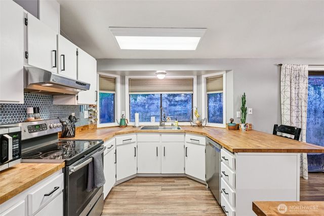 29 Maple Court, Bellingham, WA 98229