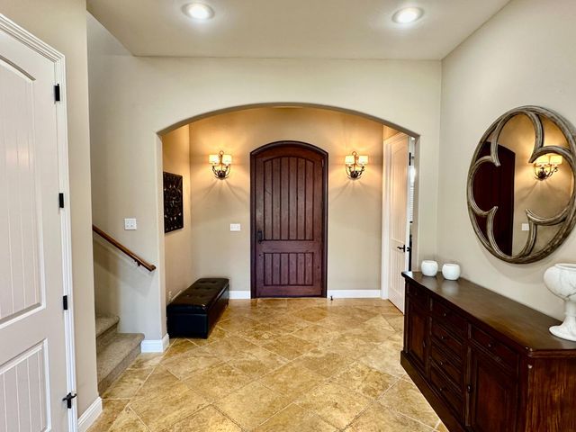 5 Paseo Delago, Copperopolis, CA 95228