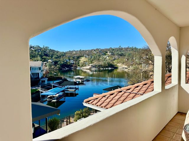 5 Paseo Delago, Copperopolis, CA 95228