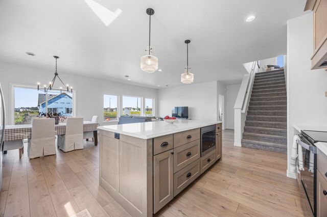 3636 Decorah Way S, Fargo, ND 58104