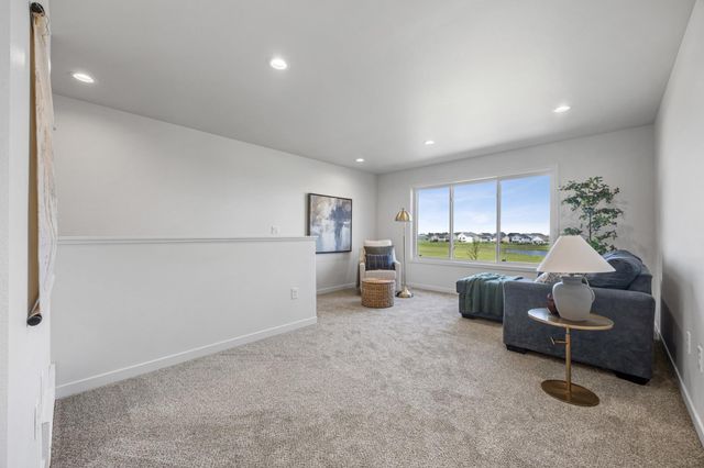 3636 Decorah Way S, Fargo, ND 58104