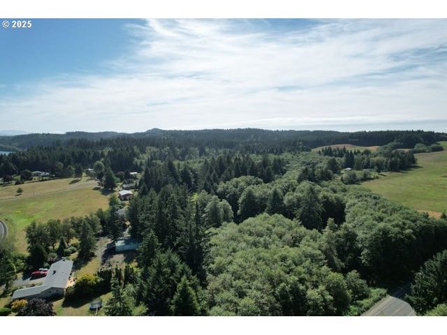 33719 HIGHWAY 101 BUS, Warrenton, OR 97146