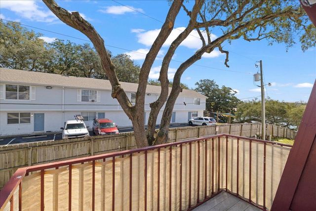 210 Pelham Road 204B, Fort Walton Beach, FL 32547