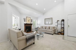 18408 Hatteras Street 14, Tarzana, CA 91356