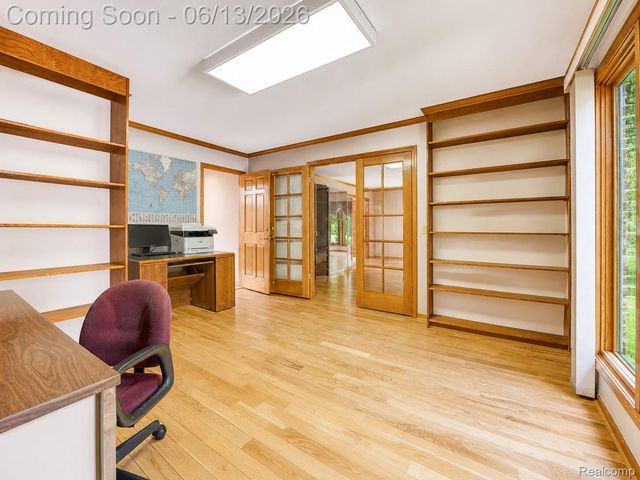 29342 Strathmore Drive, Farmington Hills, MI 48331