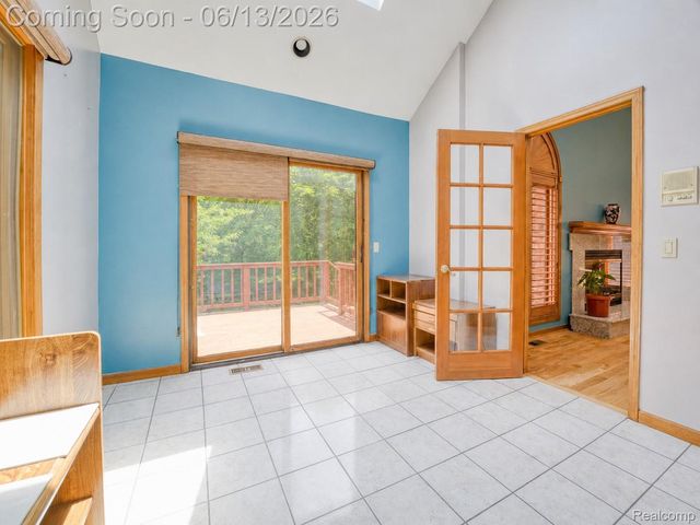 29342 Strathmore Drive, Farmington Hills, MI 48331