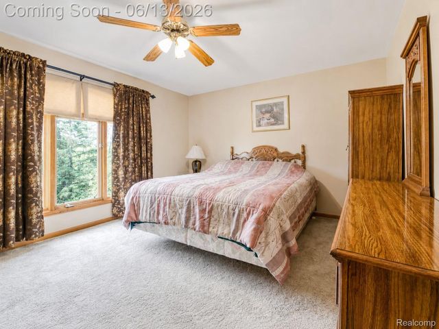 29342 Strathmore Drive, Farmington Hills, MI 48331